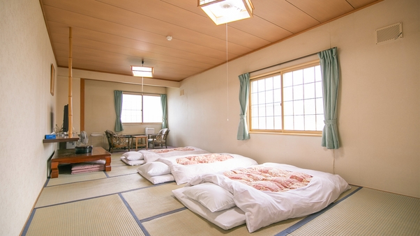 ペットと泊まれる和室12畳(トイレ付・禁煙)